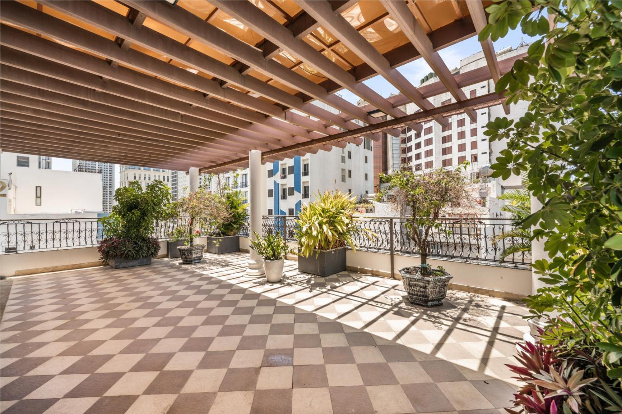 Palazzo Luxury Hotel Da Nang Bagian luar foto