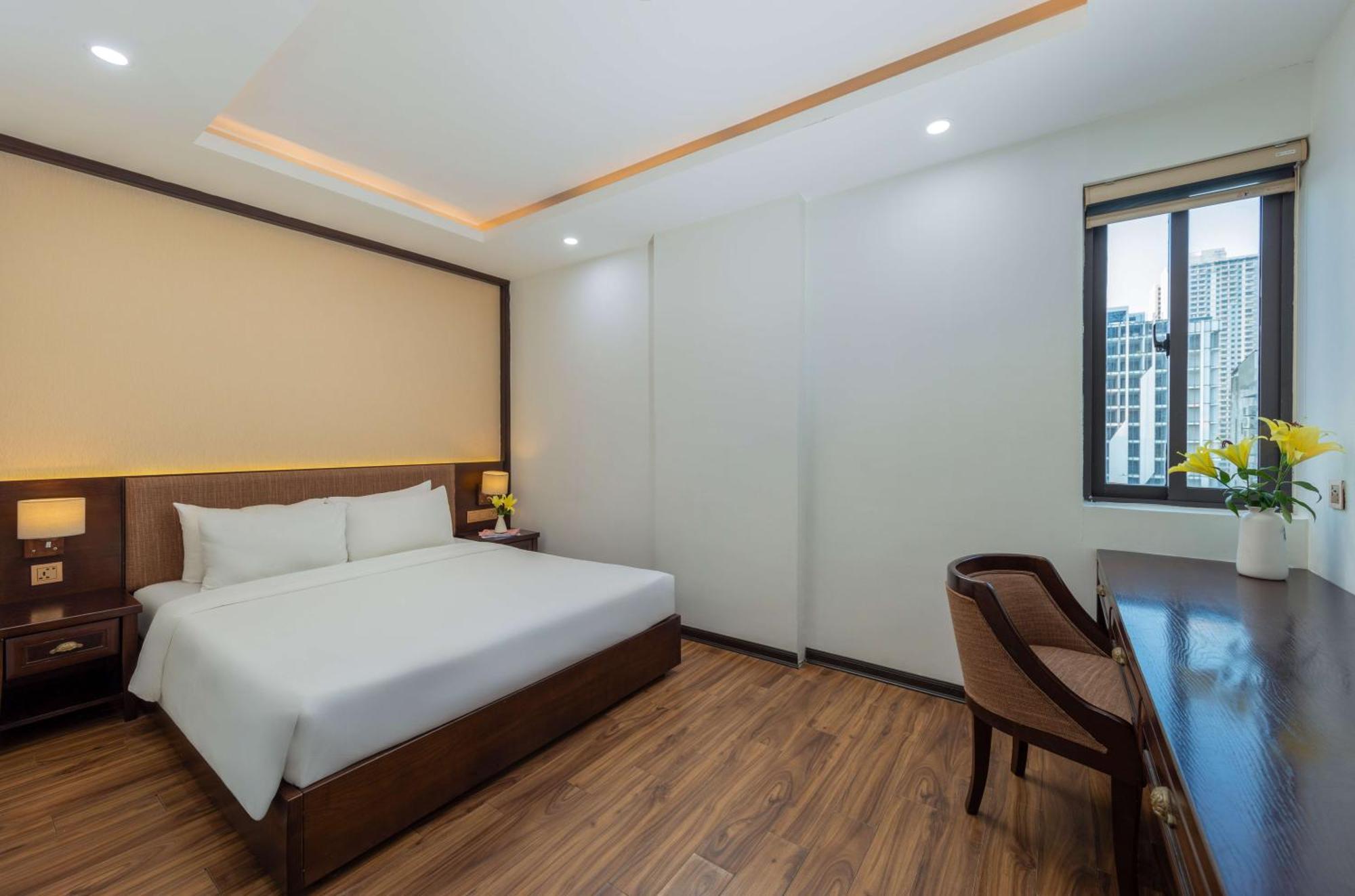 Palazzo Luxury Hotel Da Nang Bagian luar foto